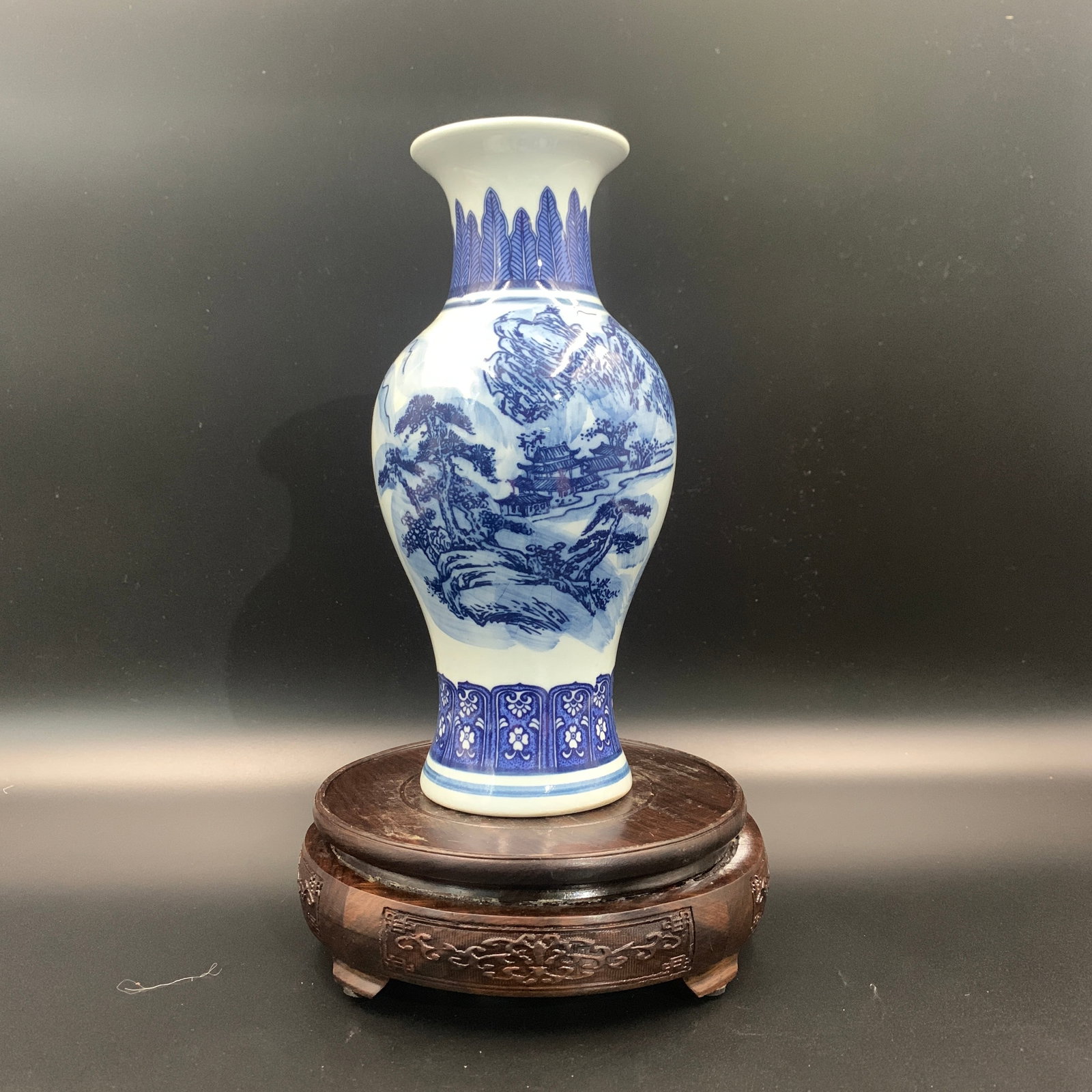 BLUE AND WHITE LANDSCAPE PATTERN BALUSTER VASE - 3