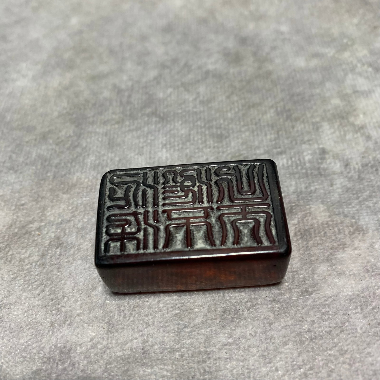A FINE CELLULOID SEALS WITH BOX - 4