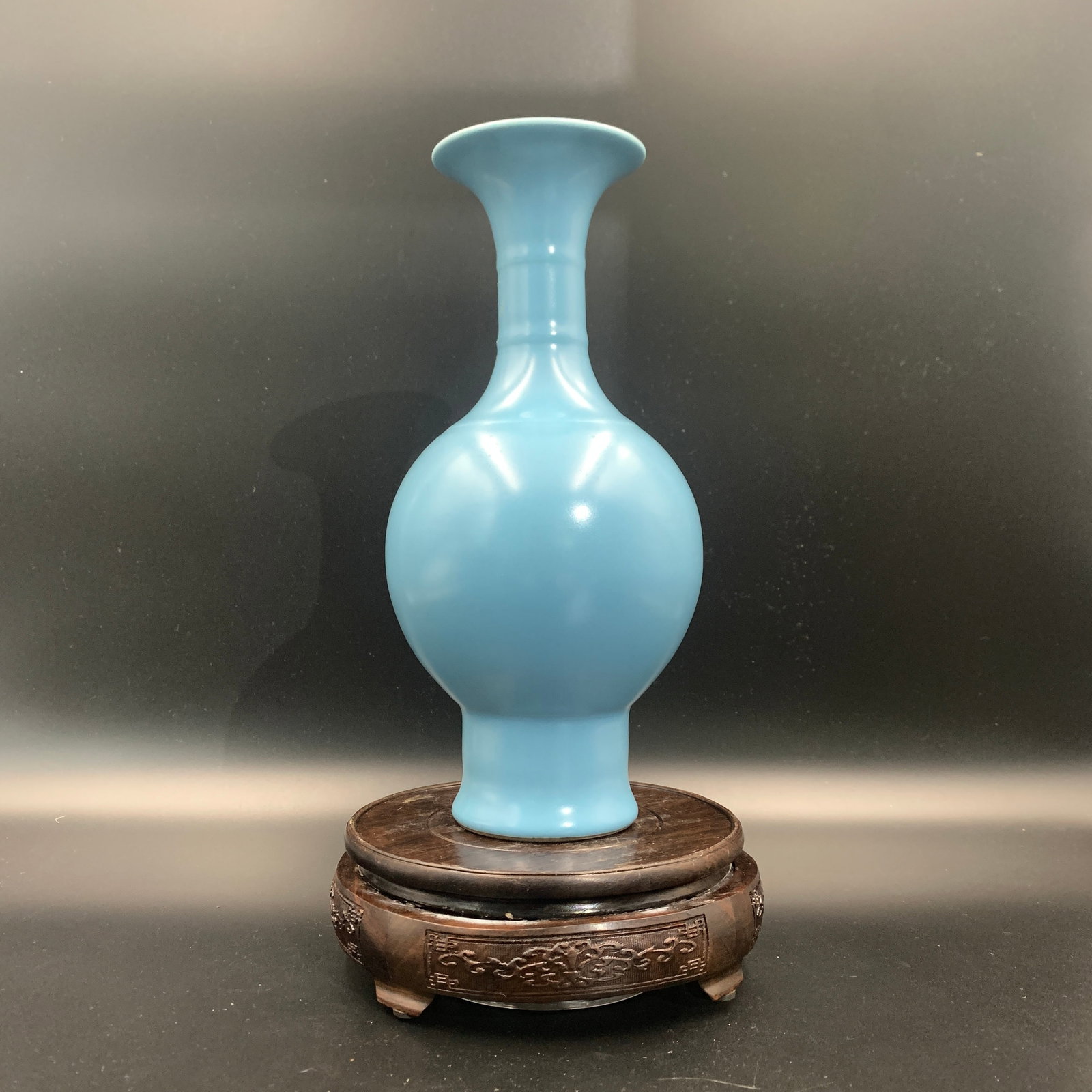SKY-BLUE GLAZED TRIPLE-STRING NECK BOTTLE PORCELAIN VASE (1 of 5)