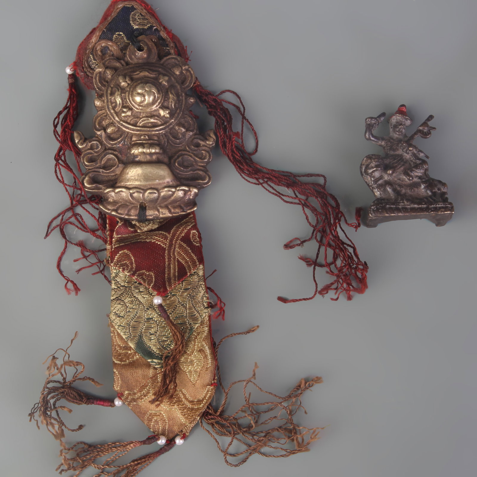 A SET OF TIBETAN BUDDHIST RITUAL OBJECTS: Qing Dynasty; Long: 2.2 inch to 8.2 inch ;Wooden base for picture and display only.