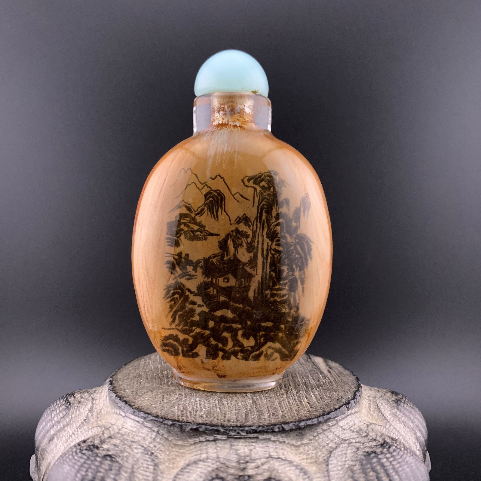 A FINE INNER PAINTED GALSS MADE SNUFF BOTTLE: Republic Period; Long: 2.2 inch; Width: 1.2 inch; High: 3.62 inch; ;Wooden base for picture and display only.