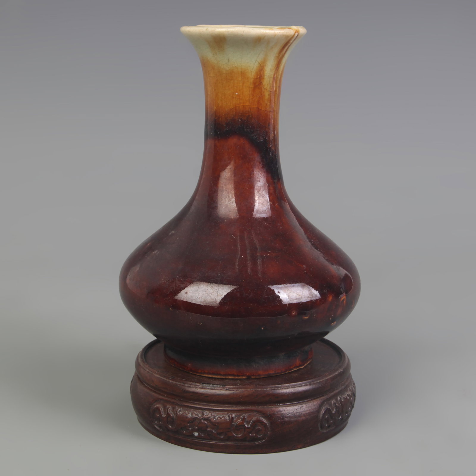 TRANSMUTATION-GLAZED SMALL PORCELAIN VASE - 4