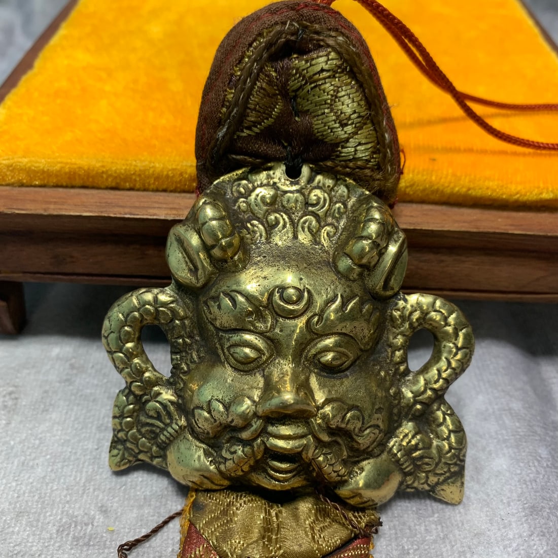 A TIBETAN BUDDHIST BRONZE RITUAL IMPLEMENT - 2