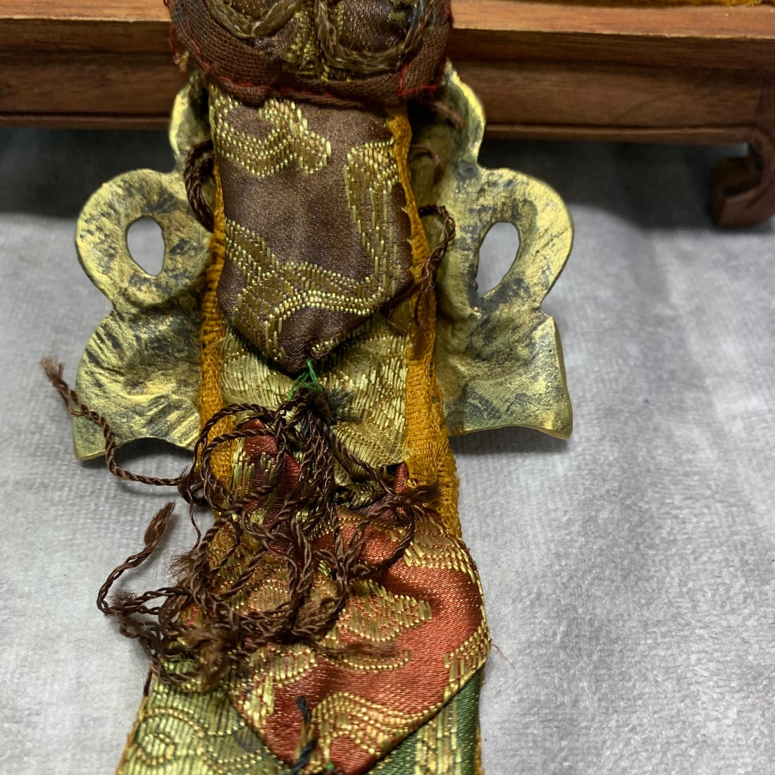 A TIBETAN BUDDHIST BRONZE RITUAL IMPLEMENT - 5