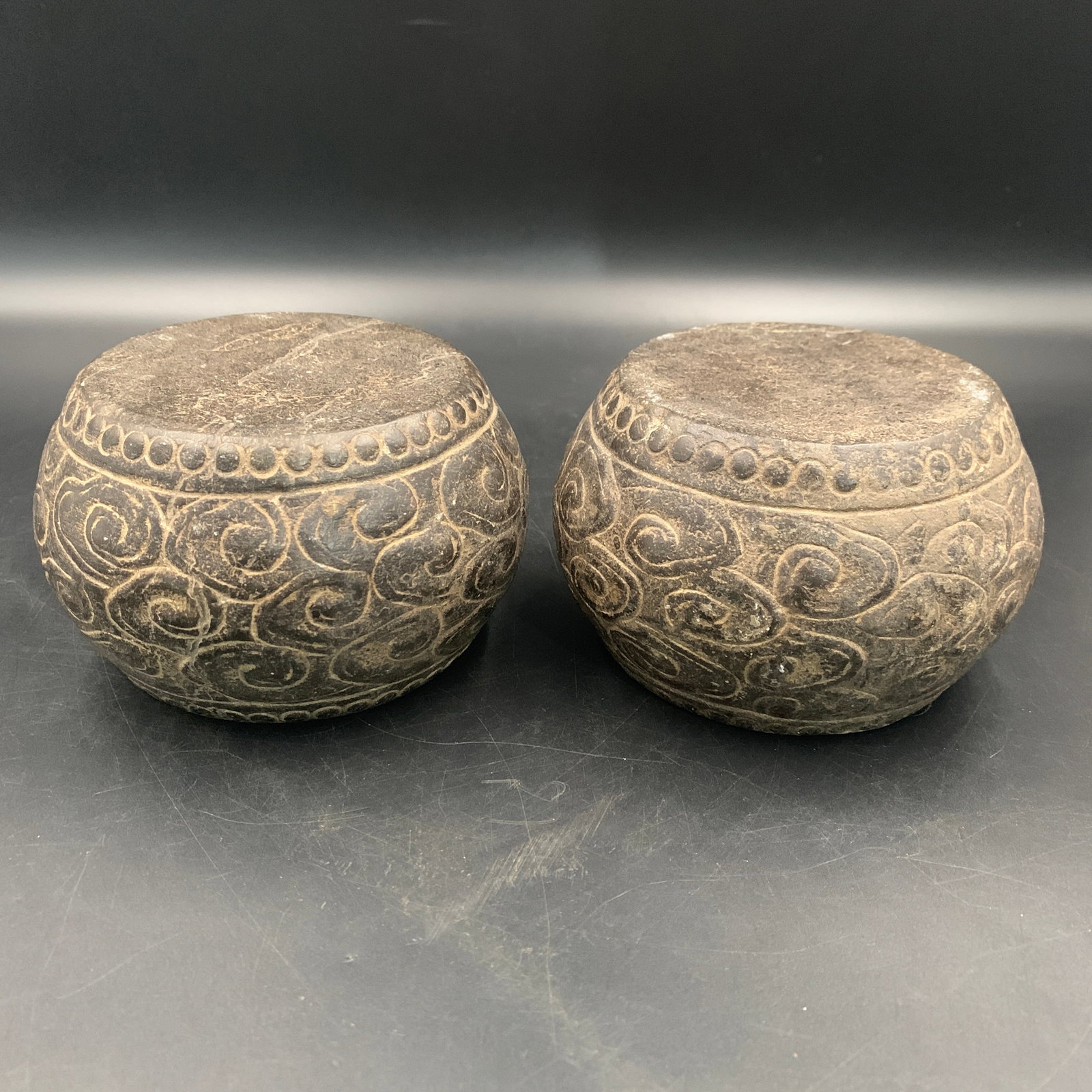 PAIR OF CARVED STONE CLOUD-SCROLL BASE - 2