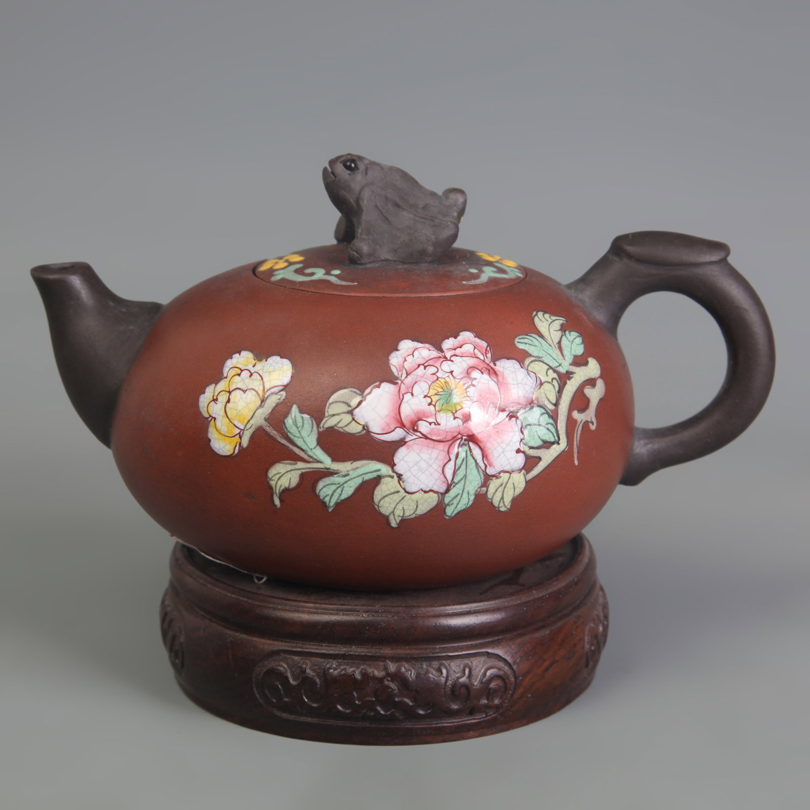 ZISHA TEAPOT BY GU JING ZHOU: Modern; Long: 6.0 inch; Width: 4.0 inch; High: 3.0 inch; . Wooden base for display only