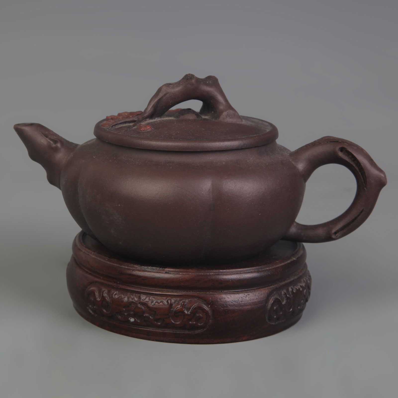 ZISHA TEAPOT, CHEN YUNTAO ZHUANG MARK: Modern; Long: 5.9 inch; Width: 3.7 inch; High: 2.8 inch. Wooden base for display only