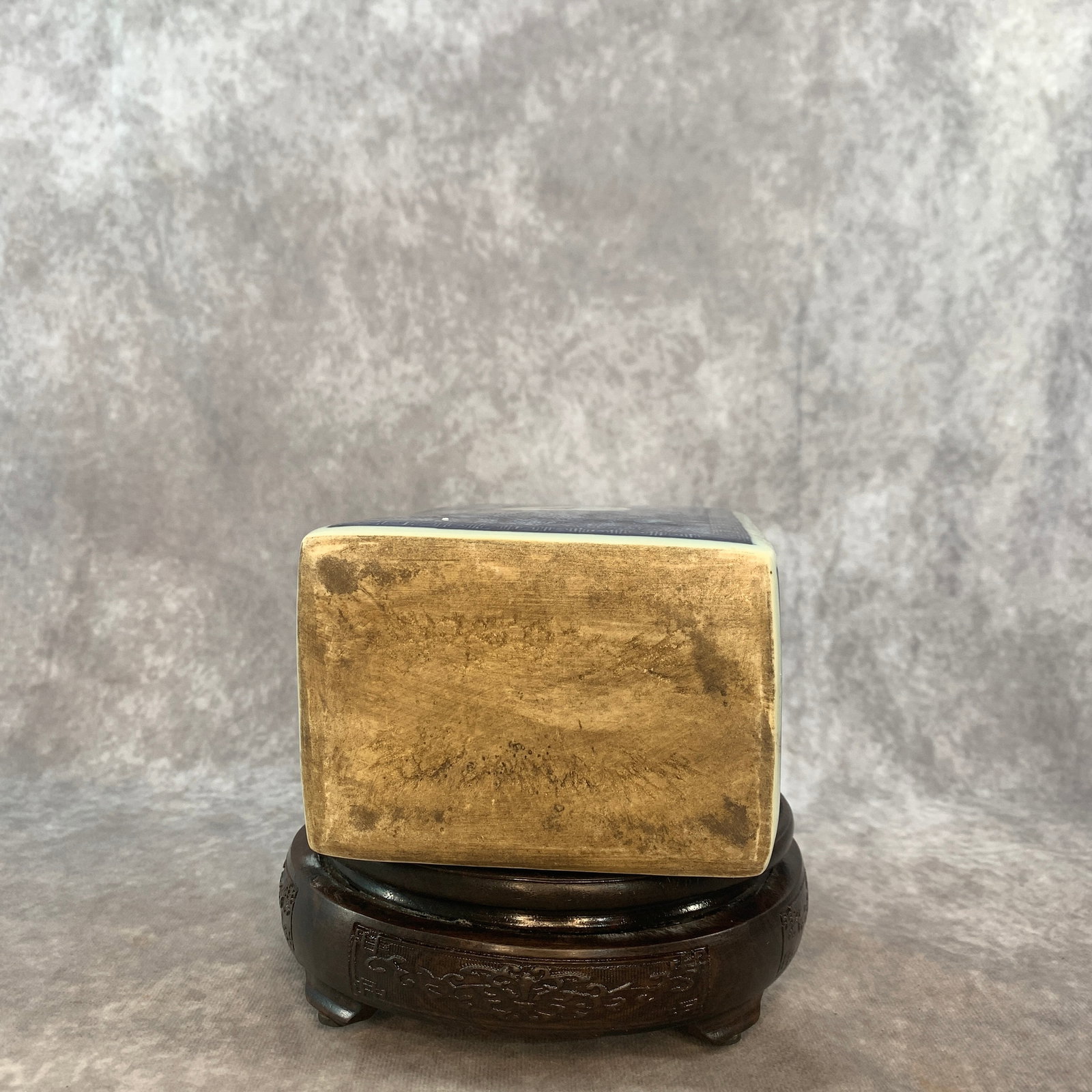 BLUE AND WHITE RECTANGULAR TEA CADDY - 6