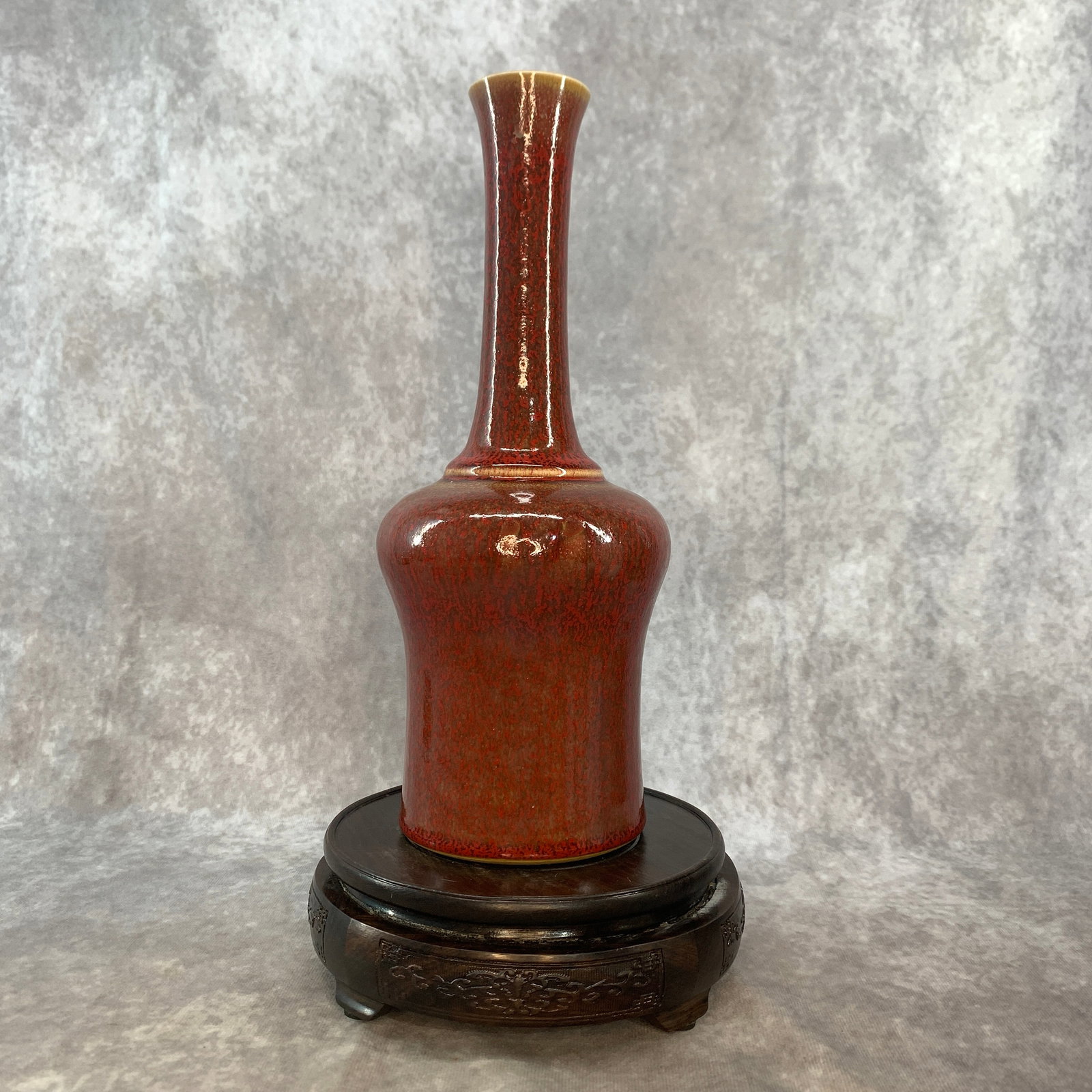 MALLET-FORM MOTTLED RED GLAZE VASE - 3