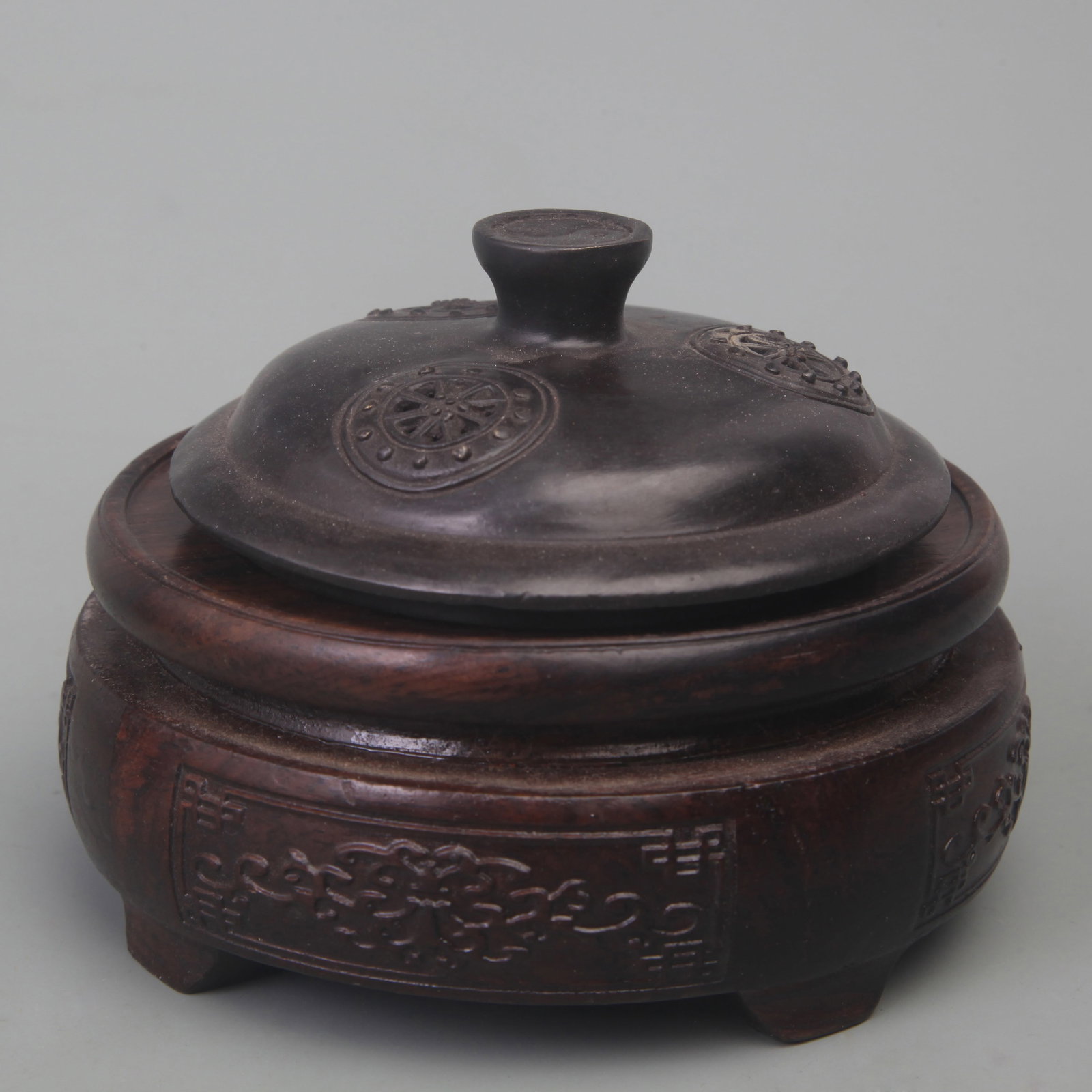 A BRONZE FU SHAN-STYLE INCENSE DIFFUSER WITH BAGUA PATTERNS - 3