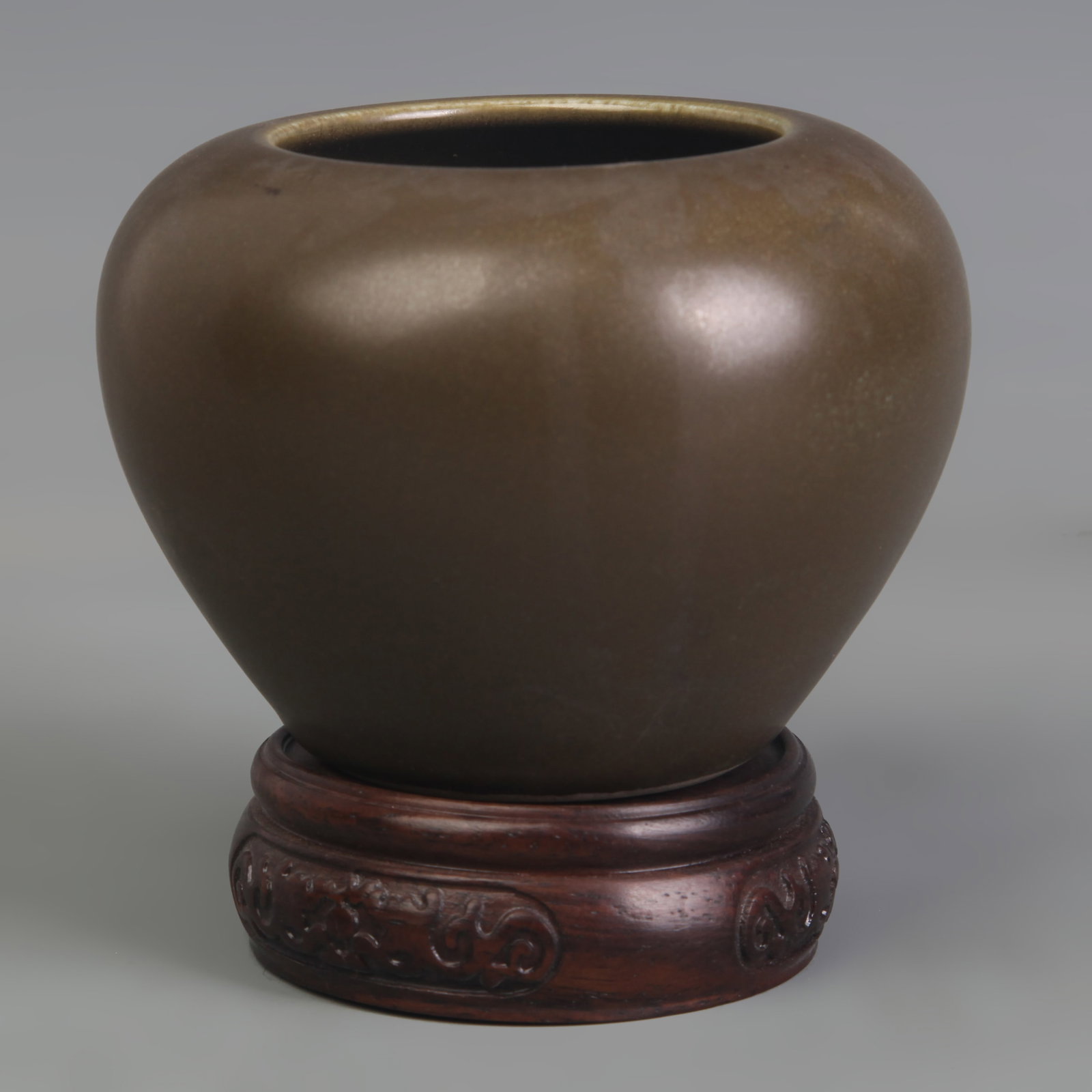 TEA DUST GLAZE PORCELAIN BRUSH WASHER