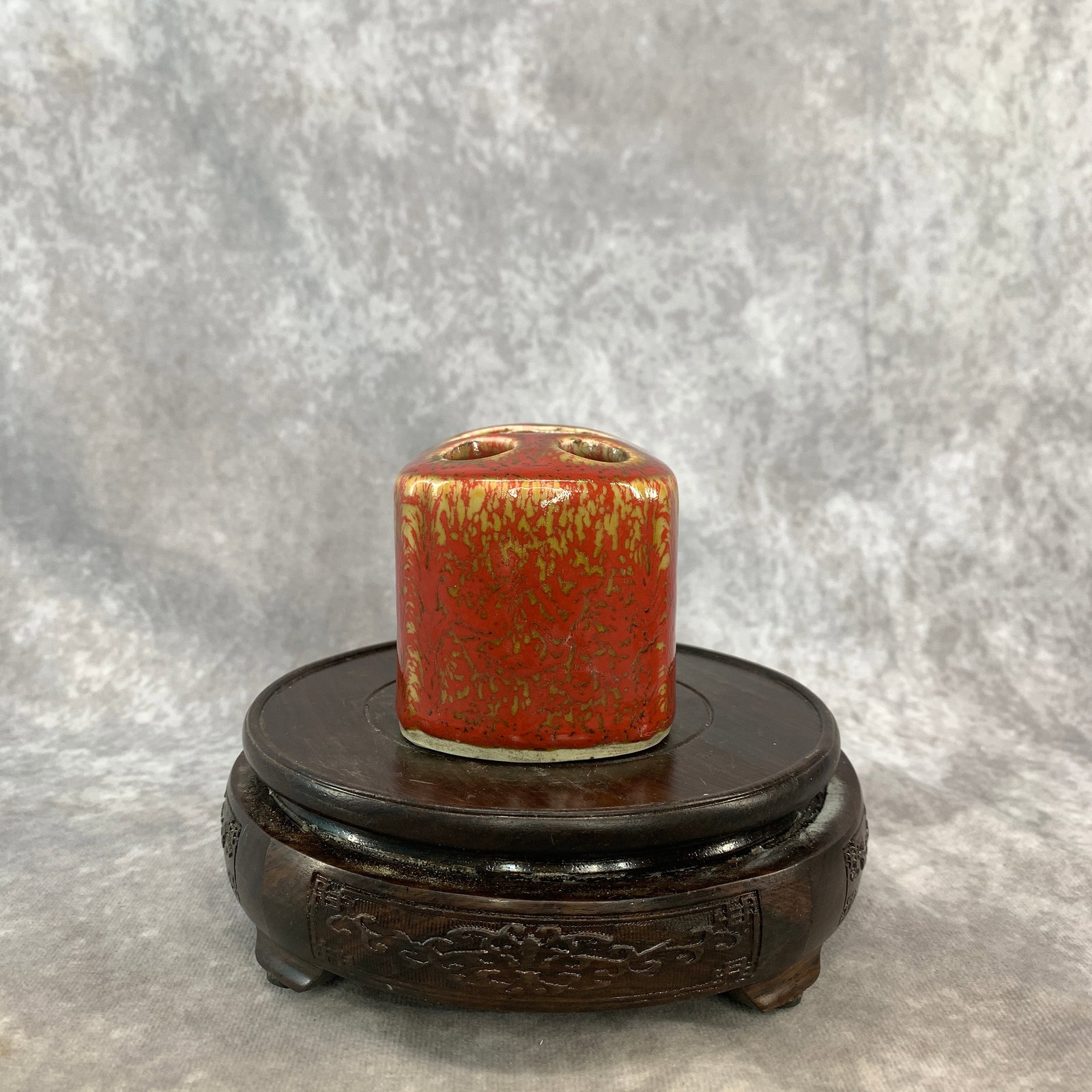 JUN-TYPE MOTTLED RED GLAZE BRUSH HOLDER - 2