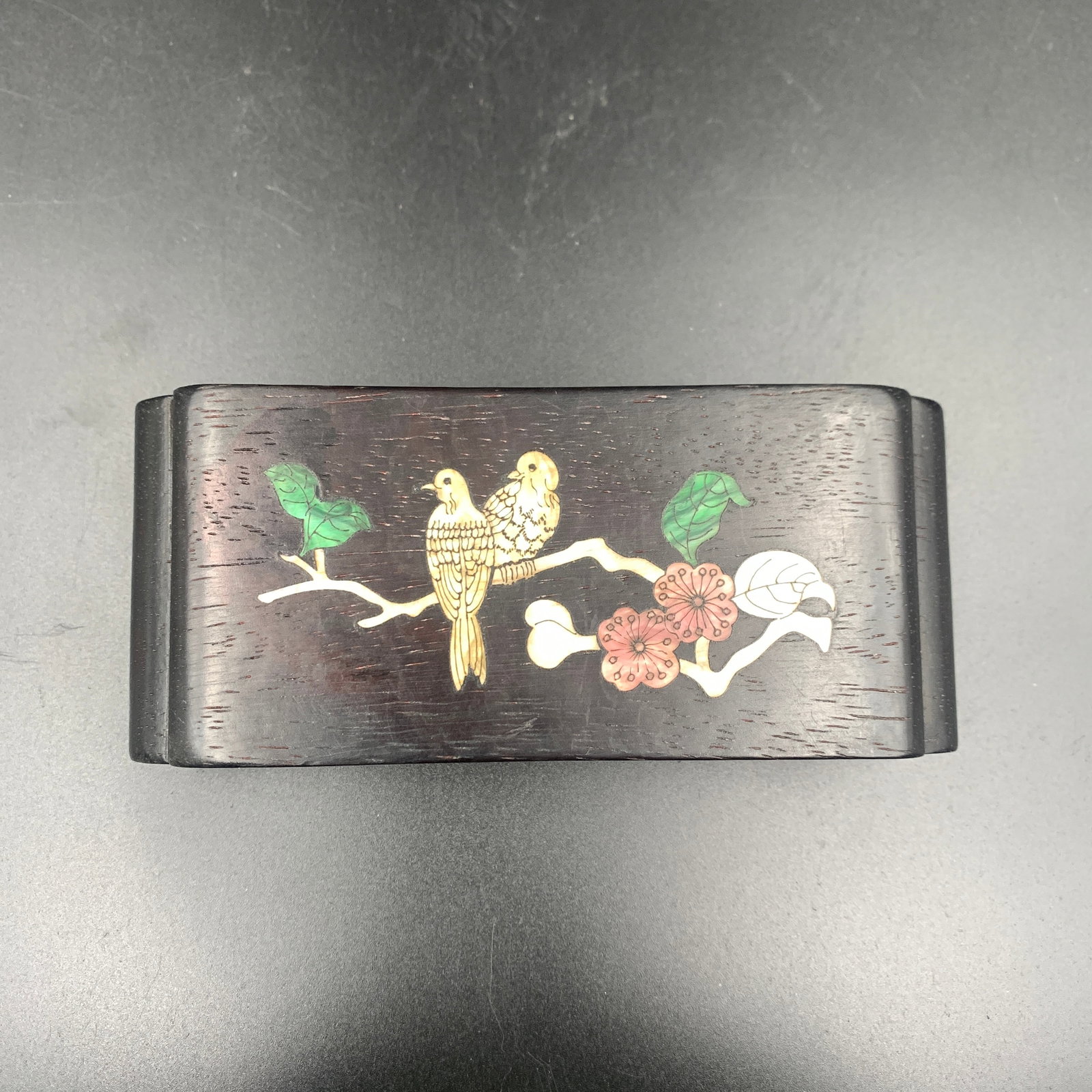 MOTHER-OF-PEARL INLAID ROSEWOOD STAND SET