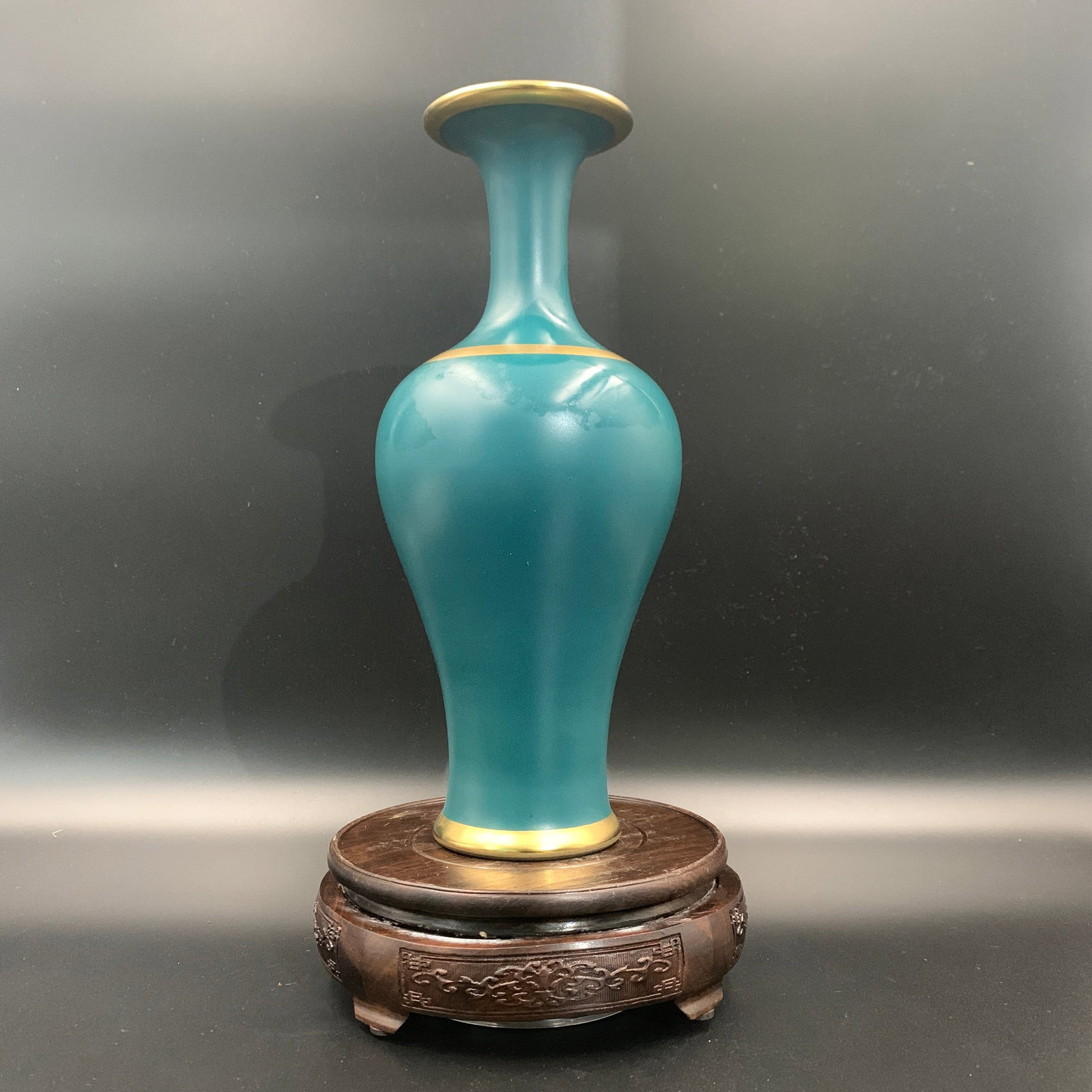 TURQUOISE COLOR GLAZED BALUSTER STYLE PORCELAIN VASE