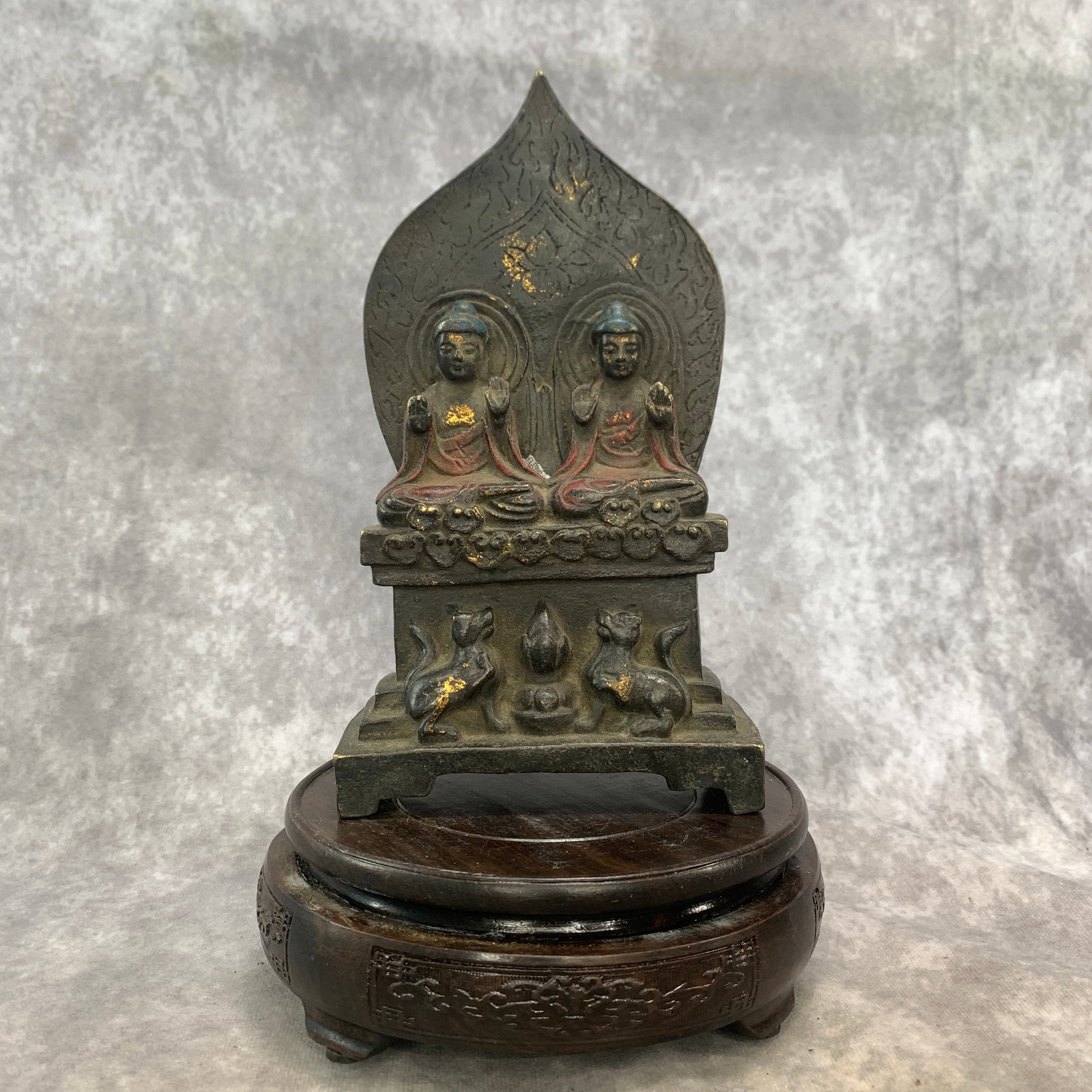 BRONZE ALTAR WITH TWIN BUDDHAS (SHAKYAMUNI & PRABHUTARATNA)