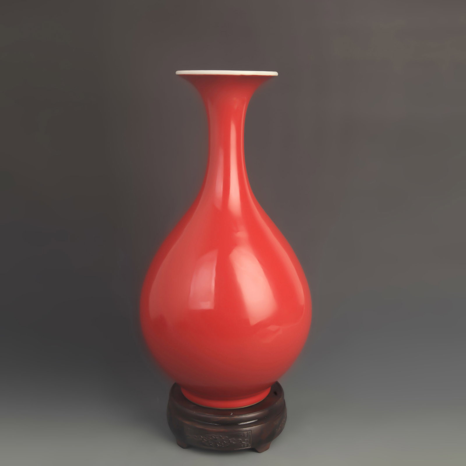 SACRIFICIAL RED-GLAZED YUHUCHUN PATTERN PORCELAIN VASE: Qing Dynasty Qian Long Period; High: 14.5 inch;Diameter: 7.50 inch. Wooden base for display only