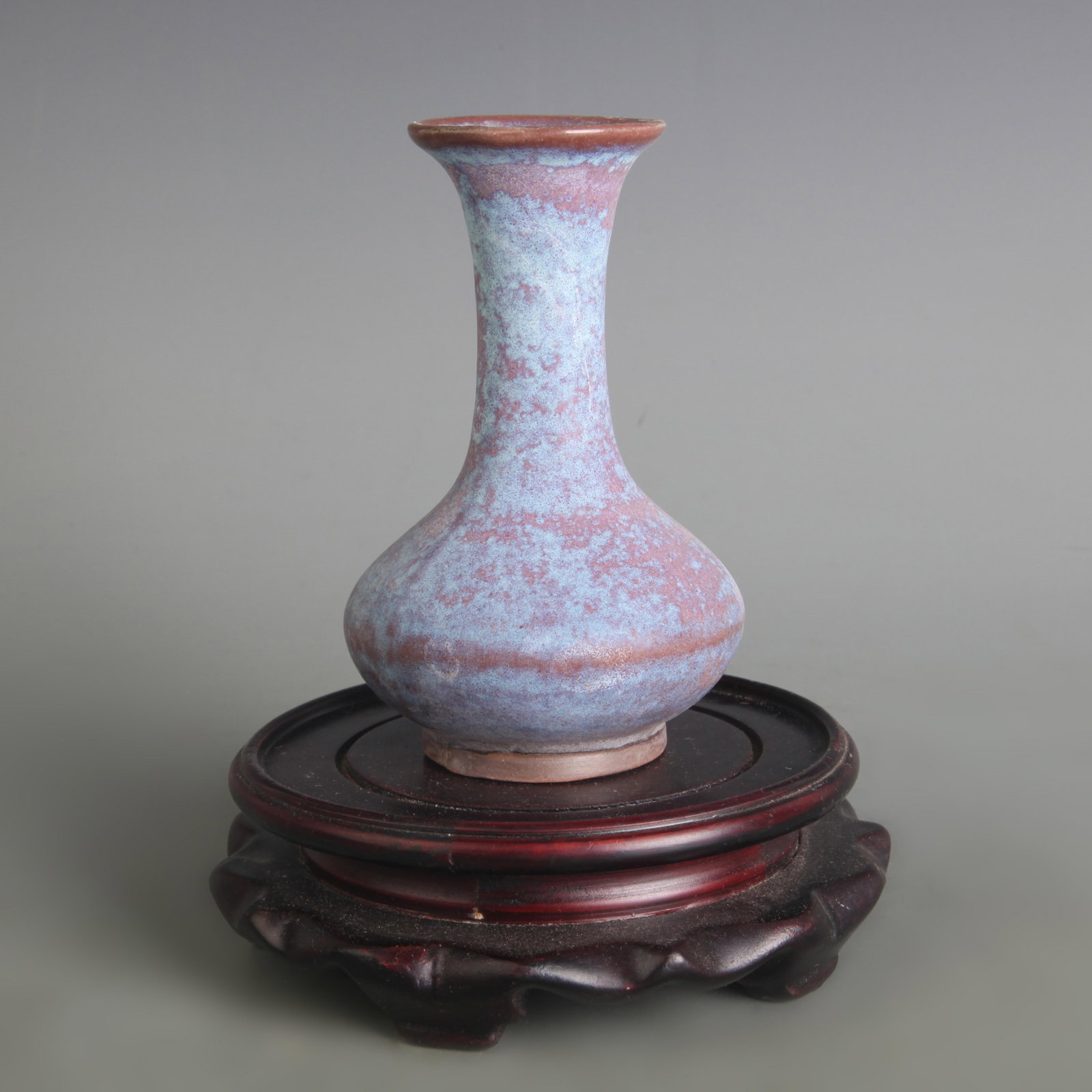 A FINE JUN WARE SMALL LONG NECK BOTTLE - 4