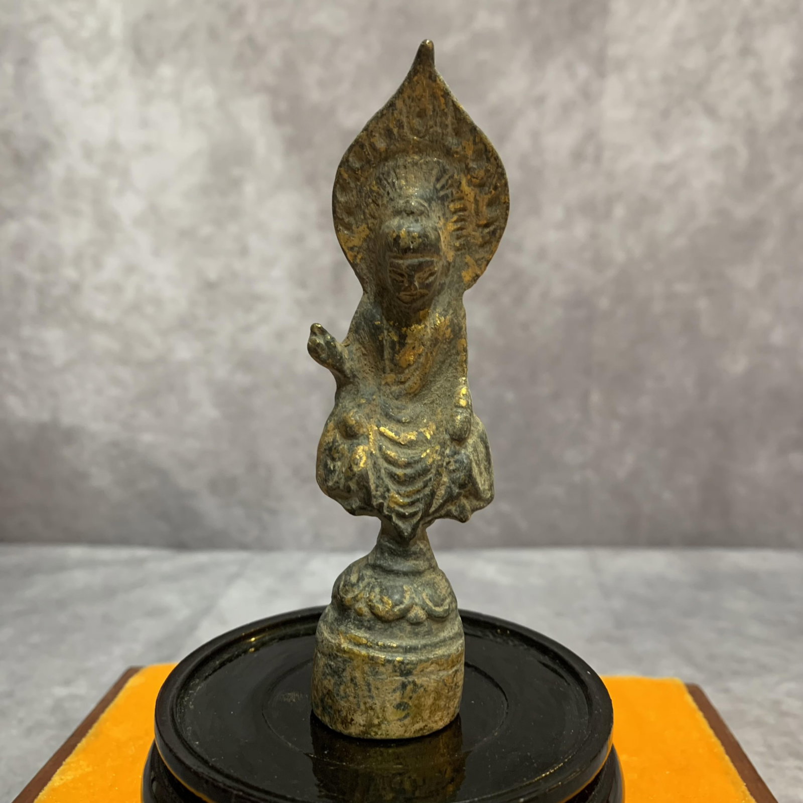 A FINE TIBETAN BUDDHISM GAUTAMA BUDDHA: 20th Century; Width: 1.0 inch; High: 4.2 inch; . Wooden base for display only