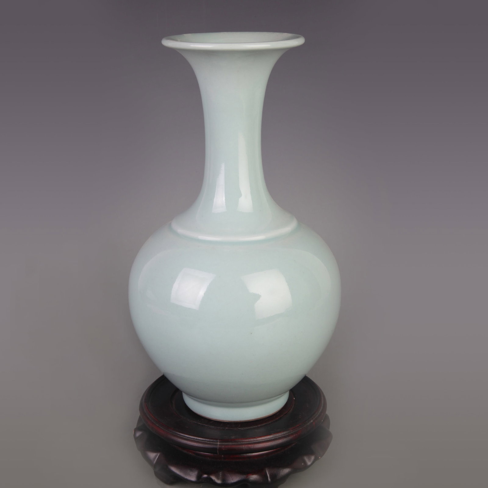 LIGHT BLUE COLOR (YING QING) GLAZE PORCELAIN VASE: Qing Dynasty Yong Zheng Period; Diameter: 5.2 in; High: 9.2 in. Wooden base for display only