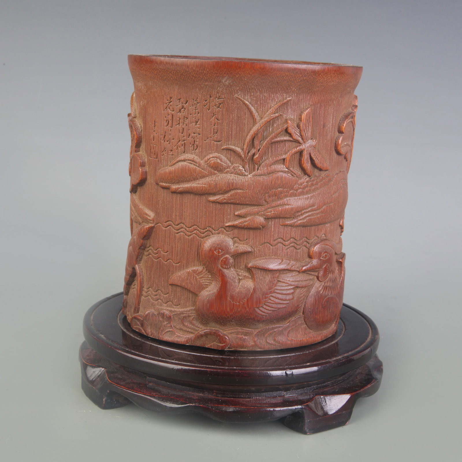 A CARVED BAMBOO BRUSH POT - 4