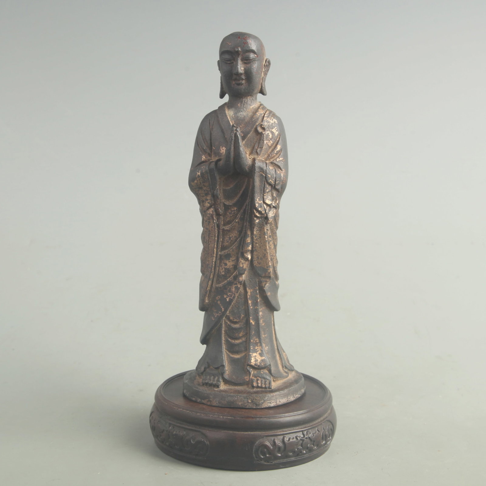 GILT AND LACQUERED BRONZE STATUE OF A STANDING LUOHAN (1 of 5)