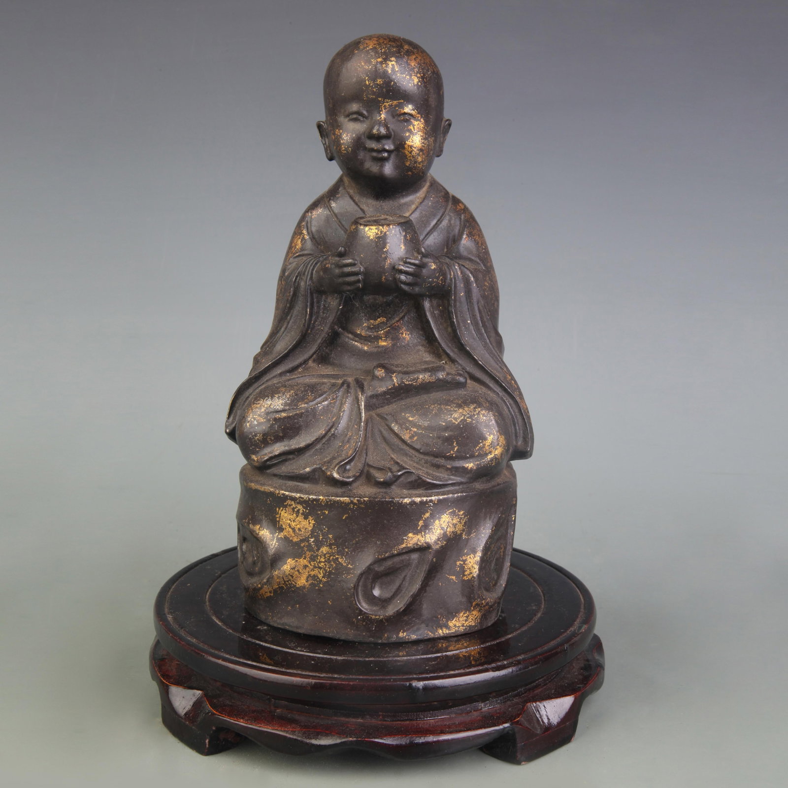A FINE BRONZE BUDDHIST MONK STATUE (1 of 5)