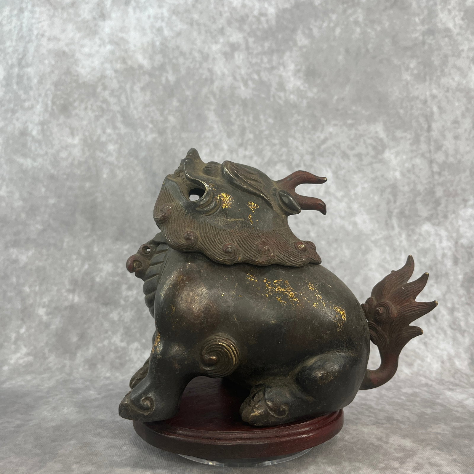 A FINE BRONZE LUDUAN MYTHICAL CREATURE STYLE INCENSE BURNER