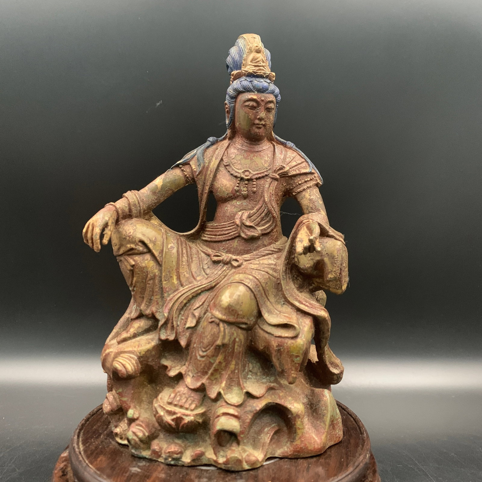 RARE GILT BRONZE GUANYIN STATUE IN ROYAL EASE: Qing Dynasty; Long: 5 inch; Width: 3.3 inch; High: 8.2 inch; Wooden base for diplay only