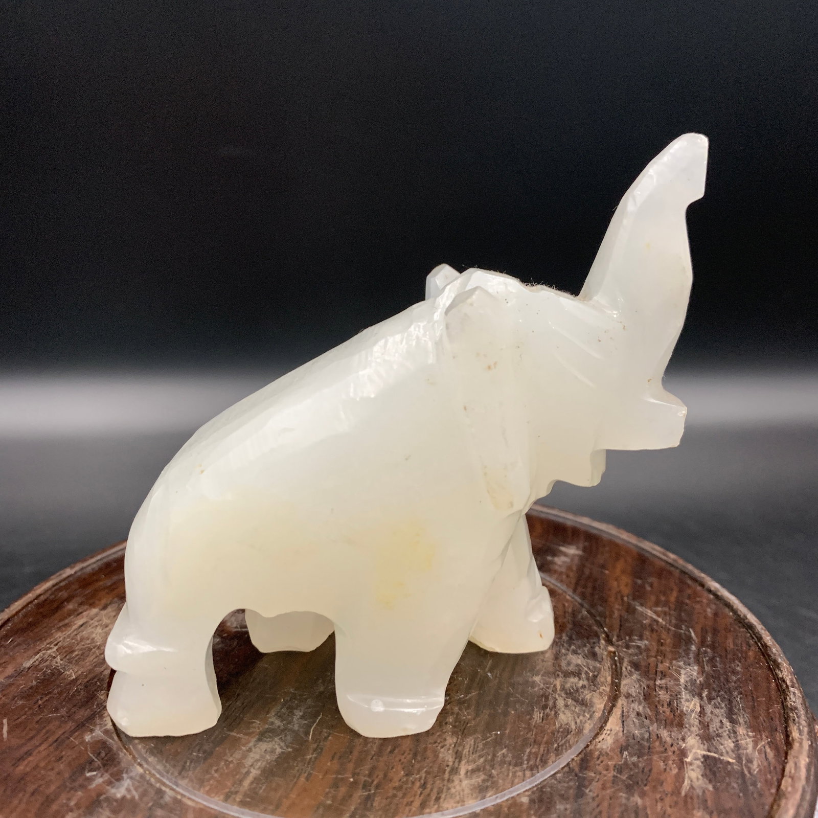 A FINE JADE MADE ELEPHANT FIGURE