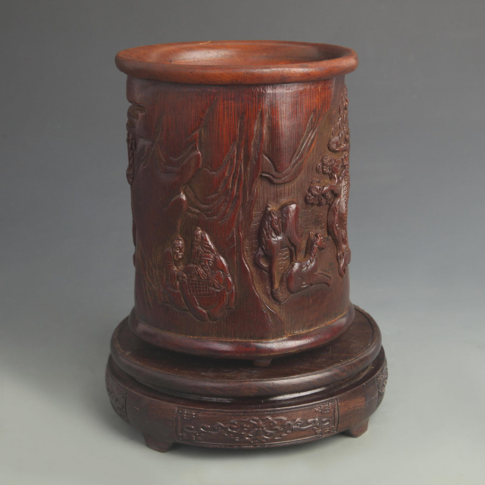 BAMBOO CARVING "FIGURES UNDER THE PINE" BAMBOO BRUSH POT