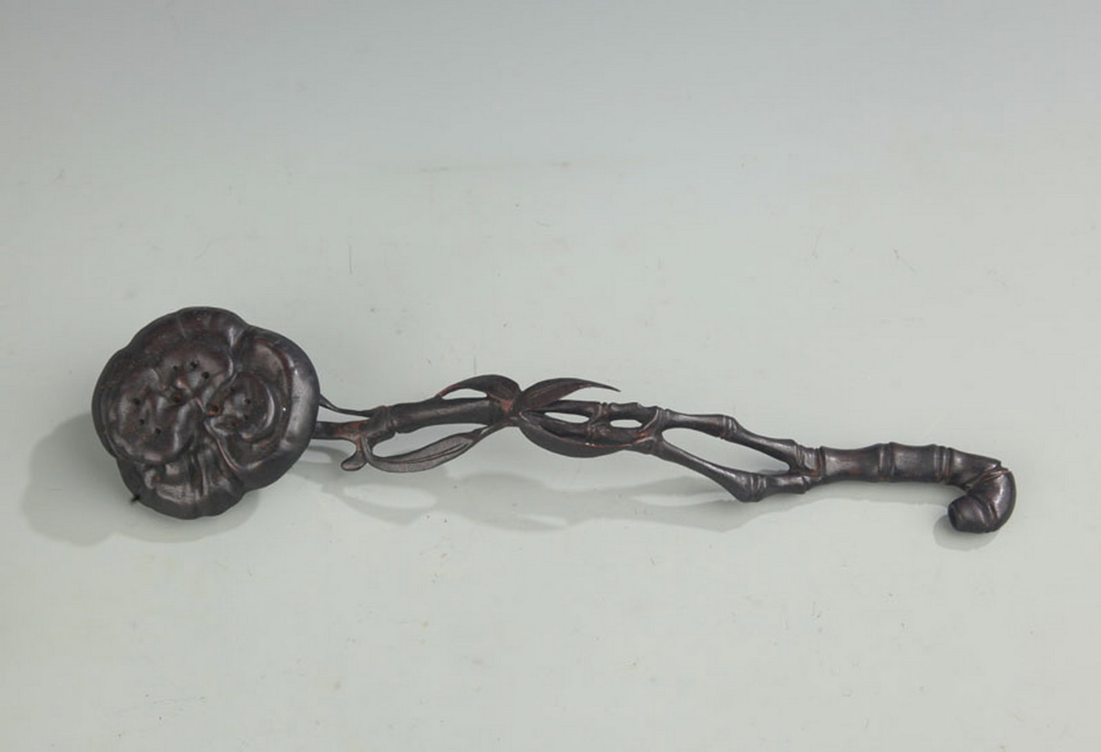 RARE SANDALWOOD CARVED RUYI SCEPTRE