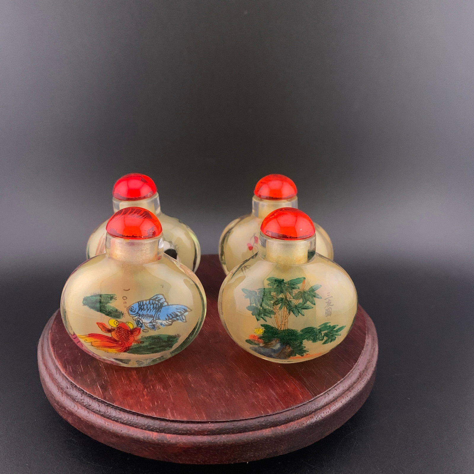 GROUP OF FOUR INNER PAINTED GLASS MADE SNUFF BOTTLE (1 of 6)