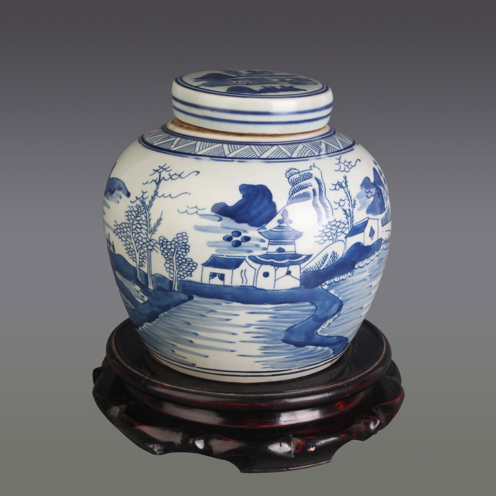 A FINE BLUE AND WHITE LANDSCAPE PATTERN JAR