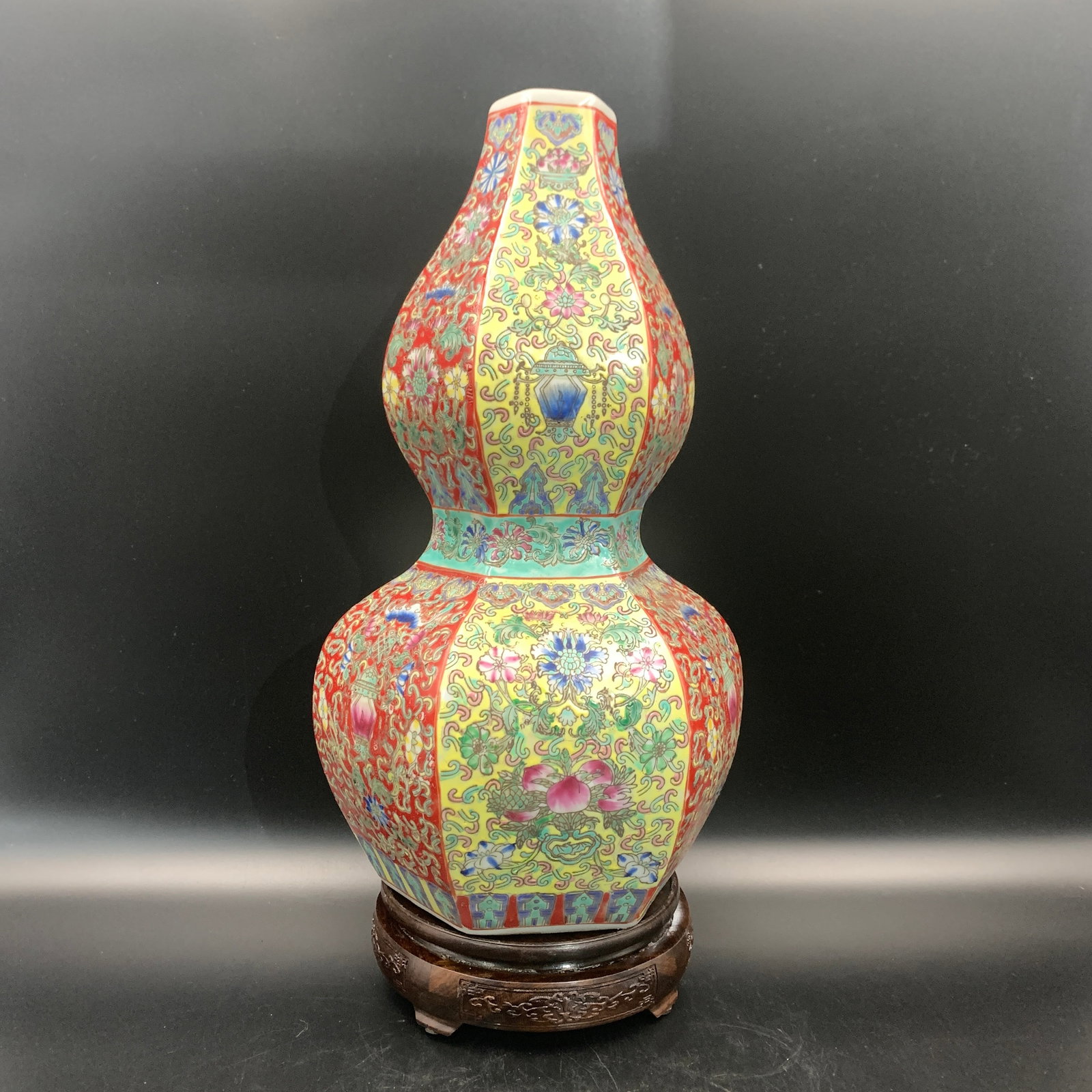 YELLOW GROUND FAMILLE ROSE EIGHT TREASURES DOUBLE-GOURD PORCELAIN VASE (1 of 5)