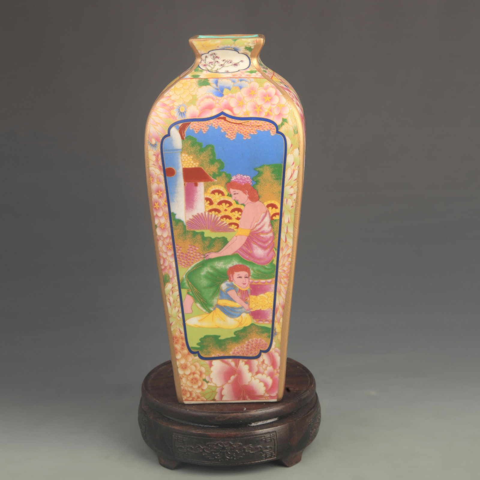 FAMILLE ROSE ENAMEL SQUARE PORCELAIN VASE WITH WESTERN FIGURES