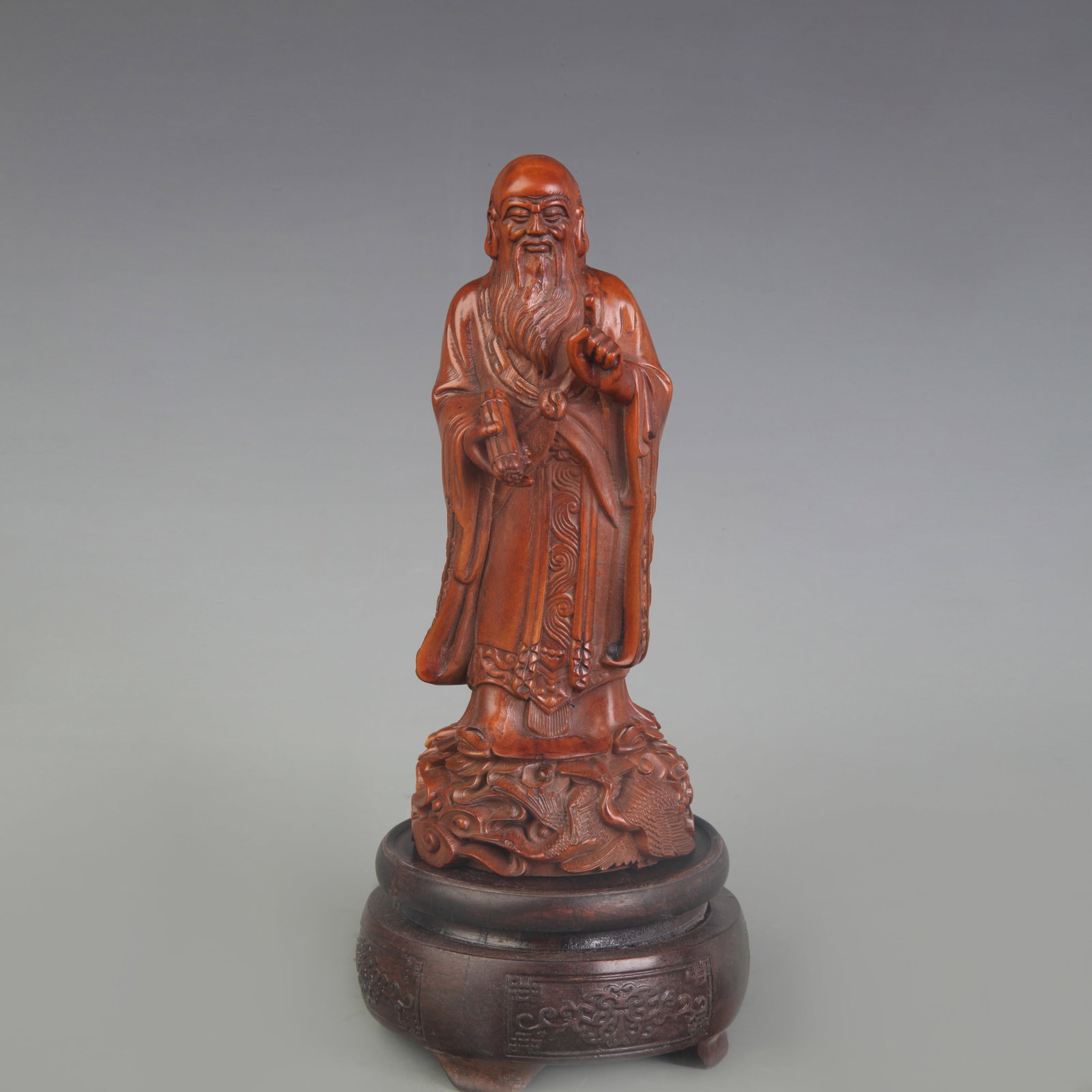 A FINE BOXWOOD CARVING FIGURE OF LAO ZI