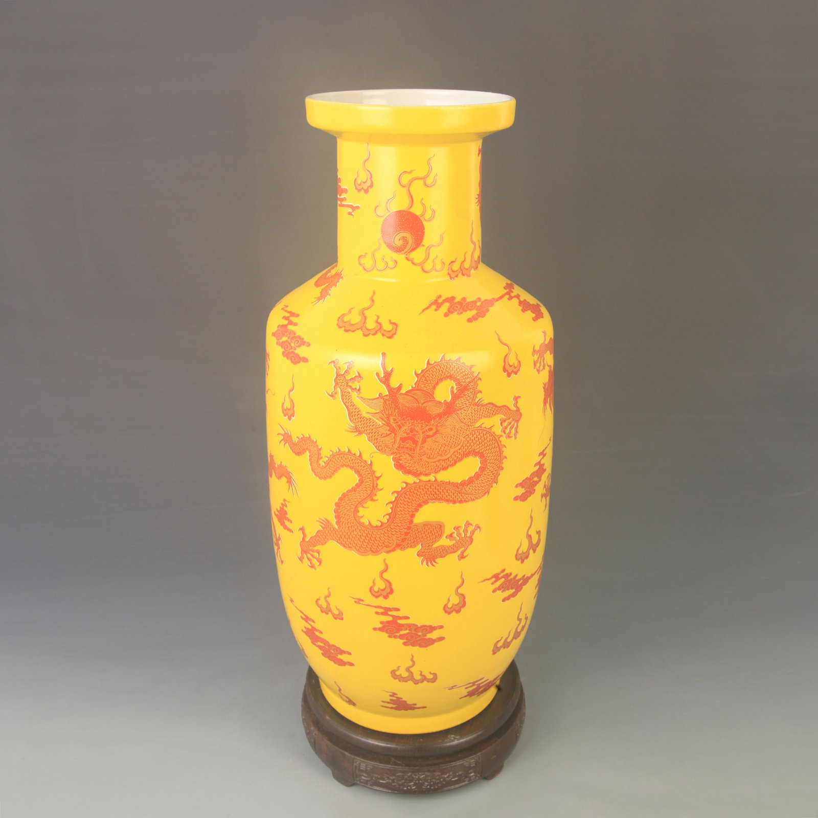 FAMILLE ROSE YELLOW GROUND LARGE DRAGON PATTERN PORCELAIN VASE