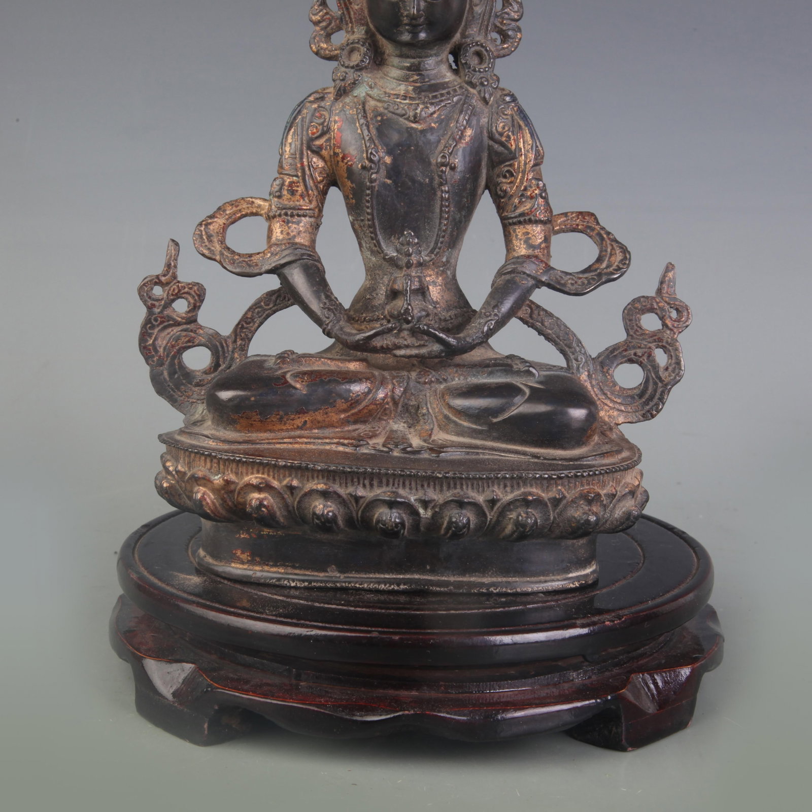 A FINE BRONZE LONGEVITY BUDDHA FIGURE - 3