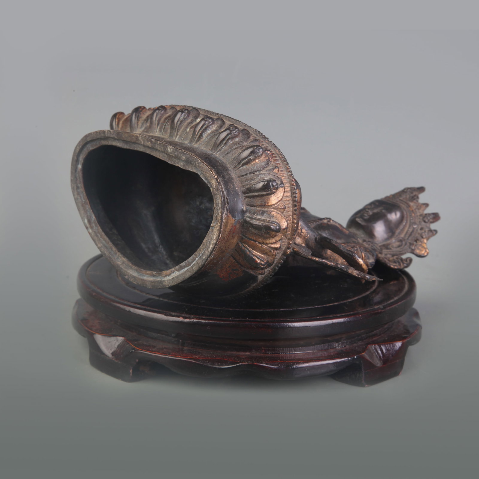 A FINE BRONZE LONGEVITY BUDDHA FIGURE - 5