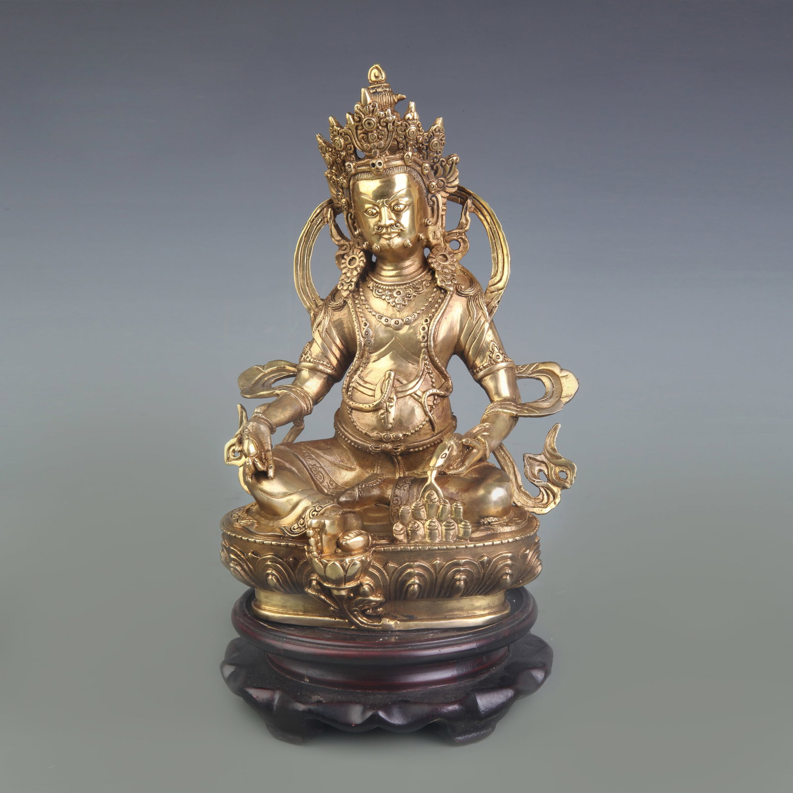 A FINE TIBETAN BUDDHISM BRONZE GOD OF WEALTH FIGURE