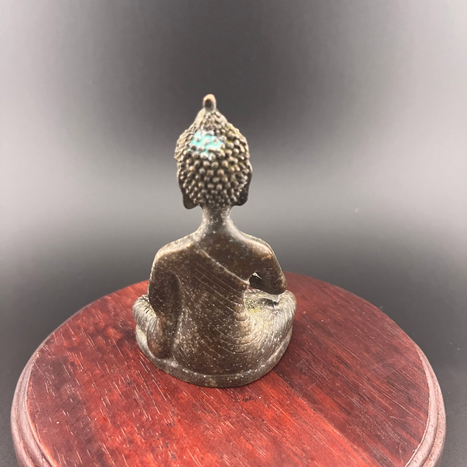 A FINE SMALL TIBETAN BUDDHIST STATUES - 3