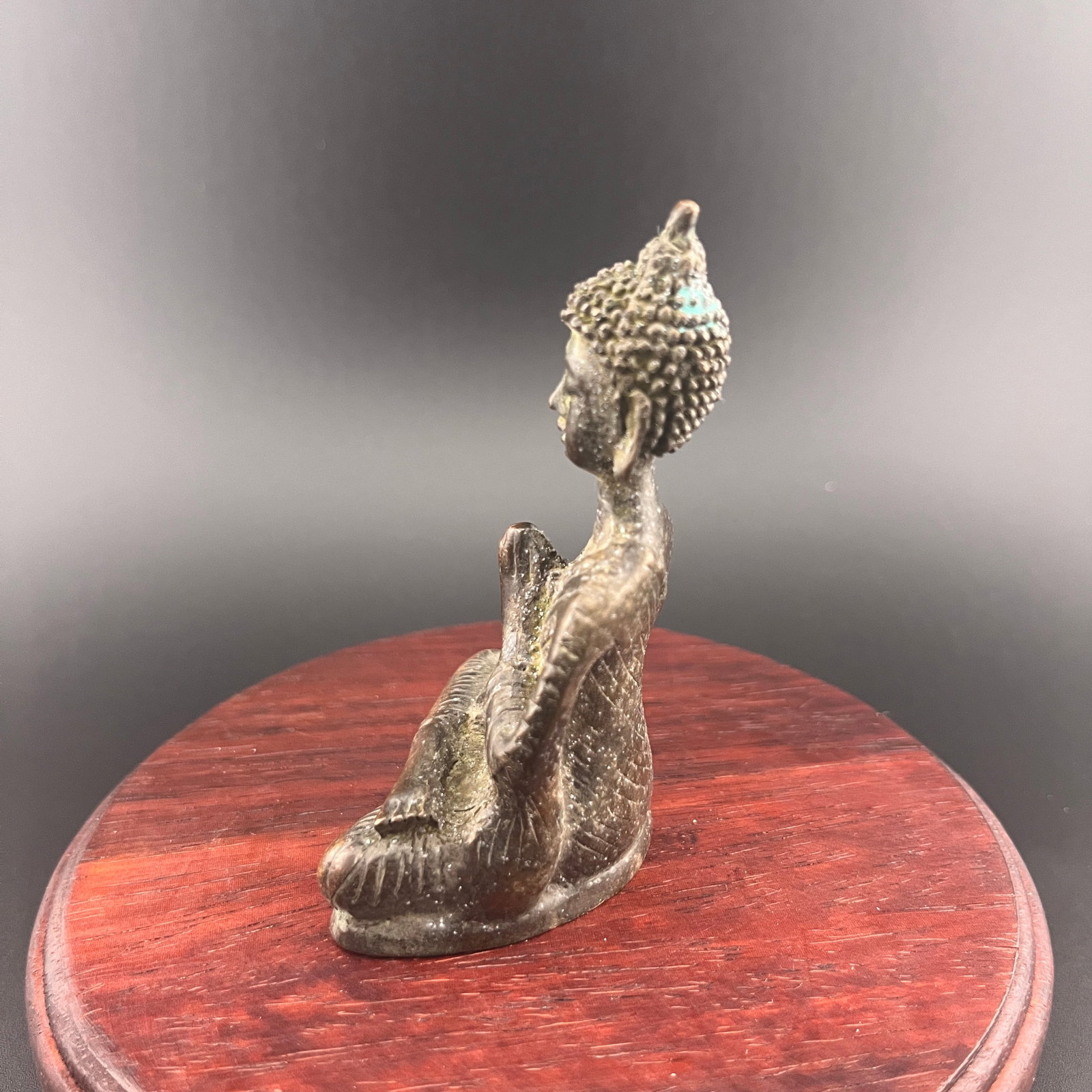 A FINE SMALL TIBETAN BUDDHIST STATUES - 4