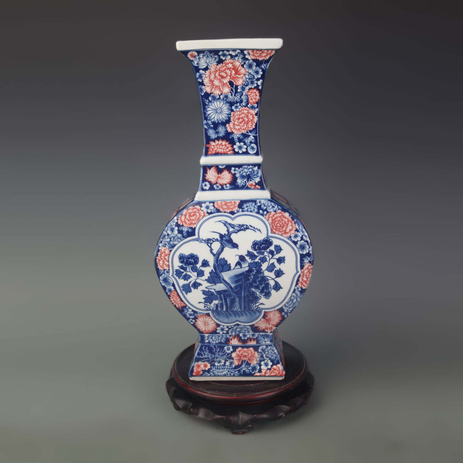 BLUE AND WHITE UNDERGLAZE RED FLATTENED VASE WITH FLORAL DECORATION