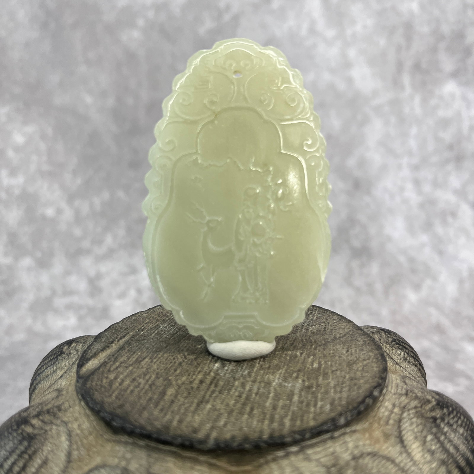 FINE HAND-CARVED JADE LANDSCAPE AMULET PENDANT: Qing Dynasty; Long: 2.8 inch; Width: 1.75 inch; High: 0.3 inch