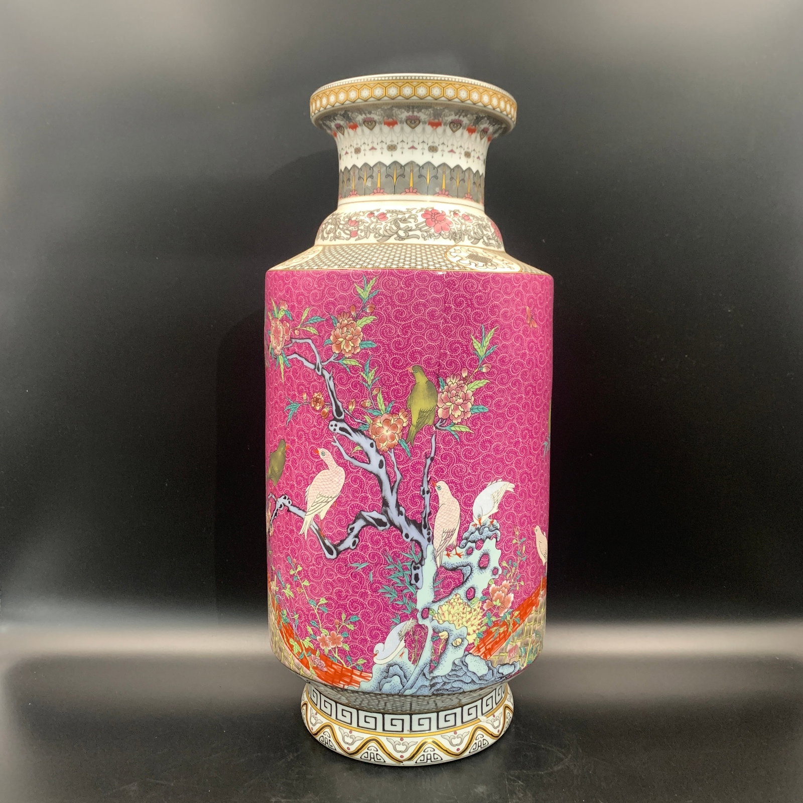 FAMILLE ROSE BIRDS AND FLOWERS PATTERN LANTERN-FORM VASE