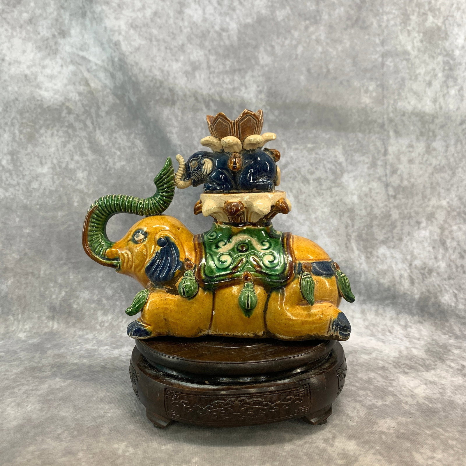 SANCAI GLAZED POTTERY ELEPHANT-UPON-ELEPHANT SCULPTURE (1 of 5)