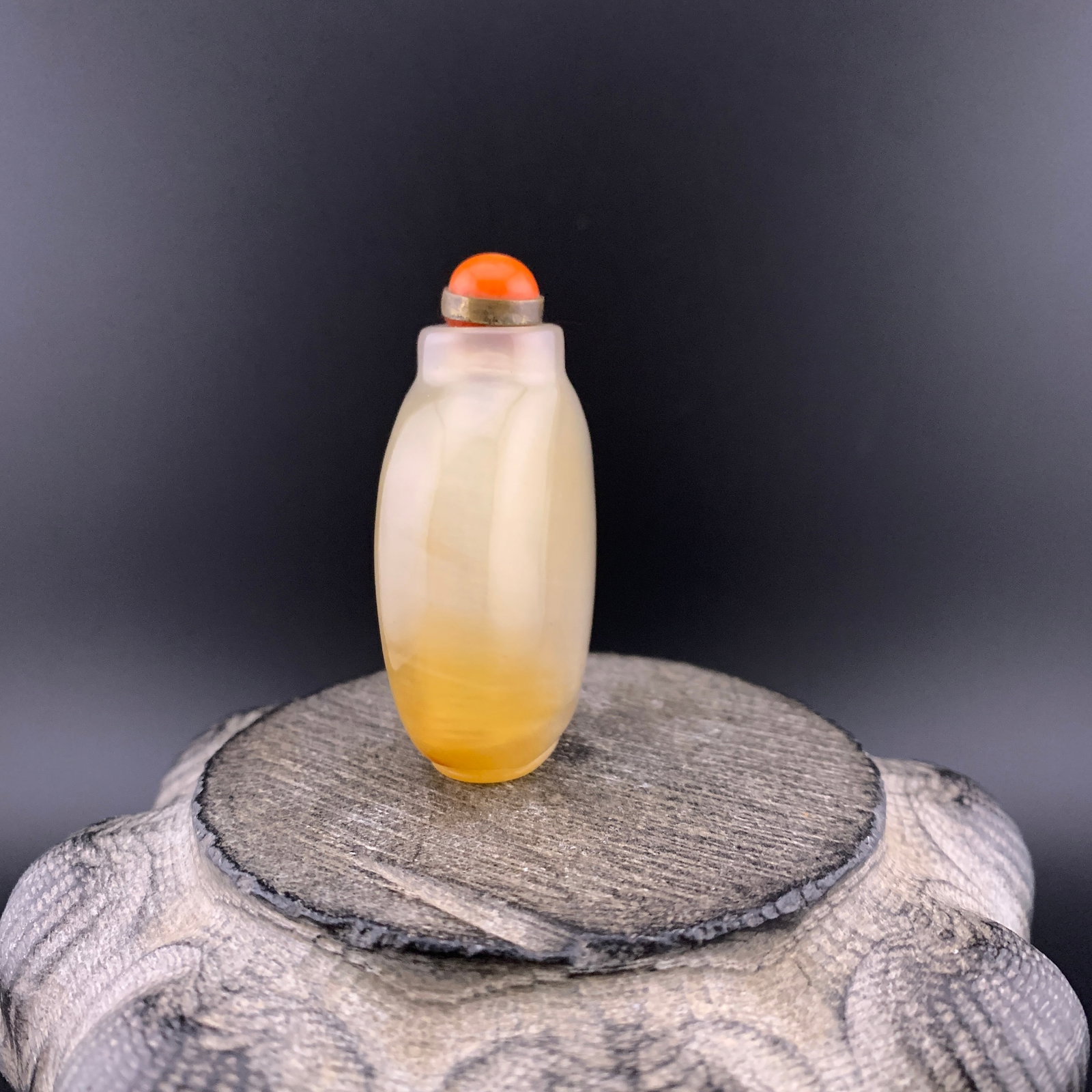 A FINE AGATE MADE SNUFF BOTTLE - 6