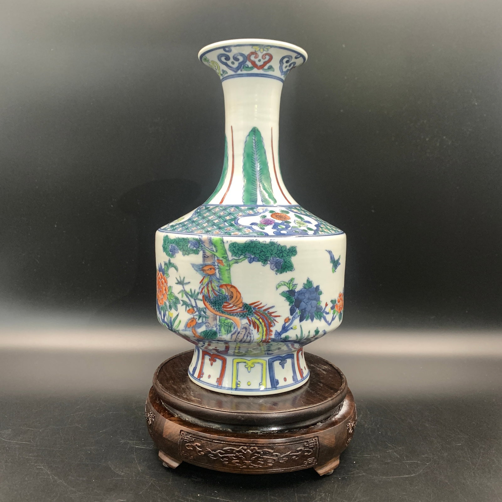 FAMILLE ROSE PEONY FLOWER PATTERN MALLET-FORM PORCELAI VASE