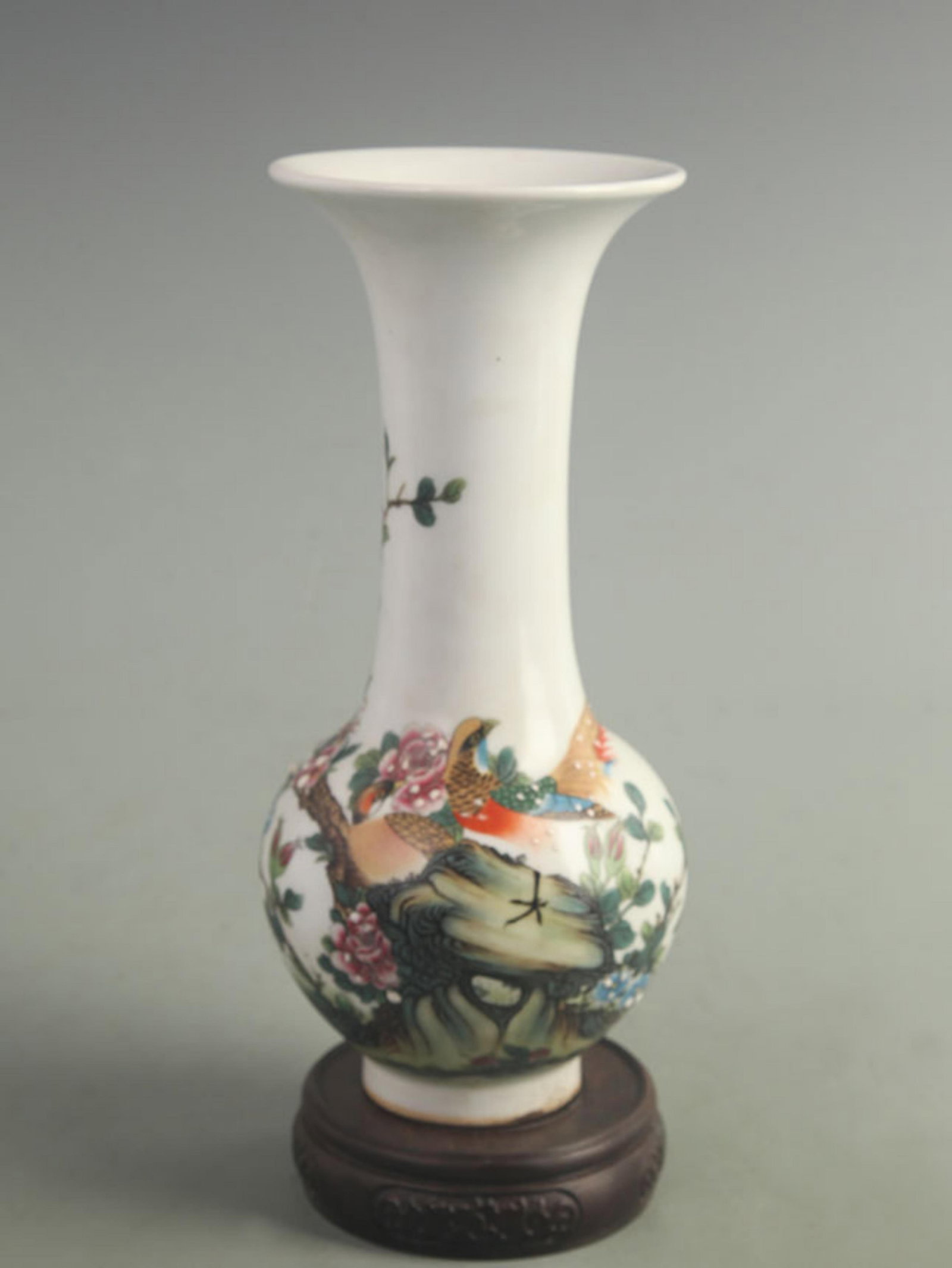 FAMILLE ROSE GU VASE WITH PHOENIX AND FLORAL DECORATION: Qing Dynasty Qian Long Period; High: 9.20 inch; Diameter: 4.00 inch; . Wooden base for display only