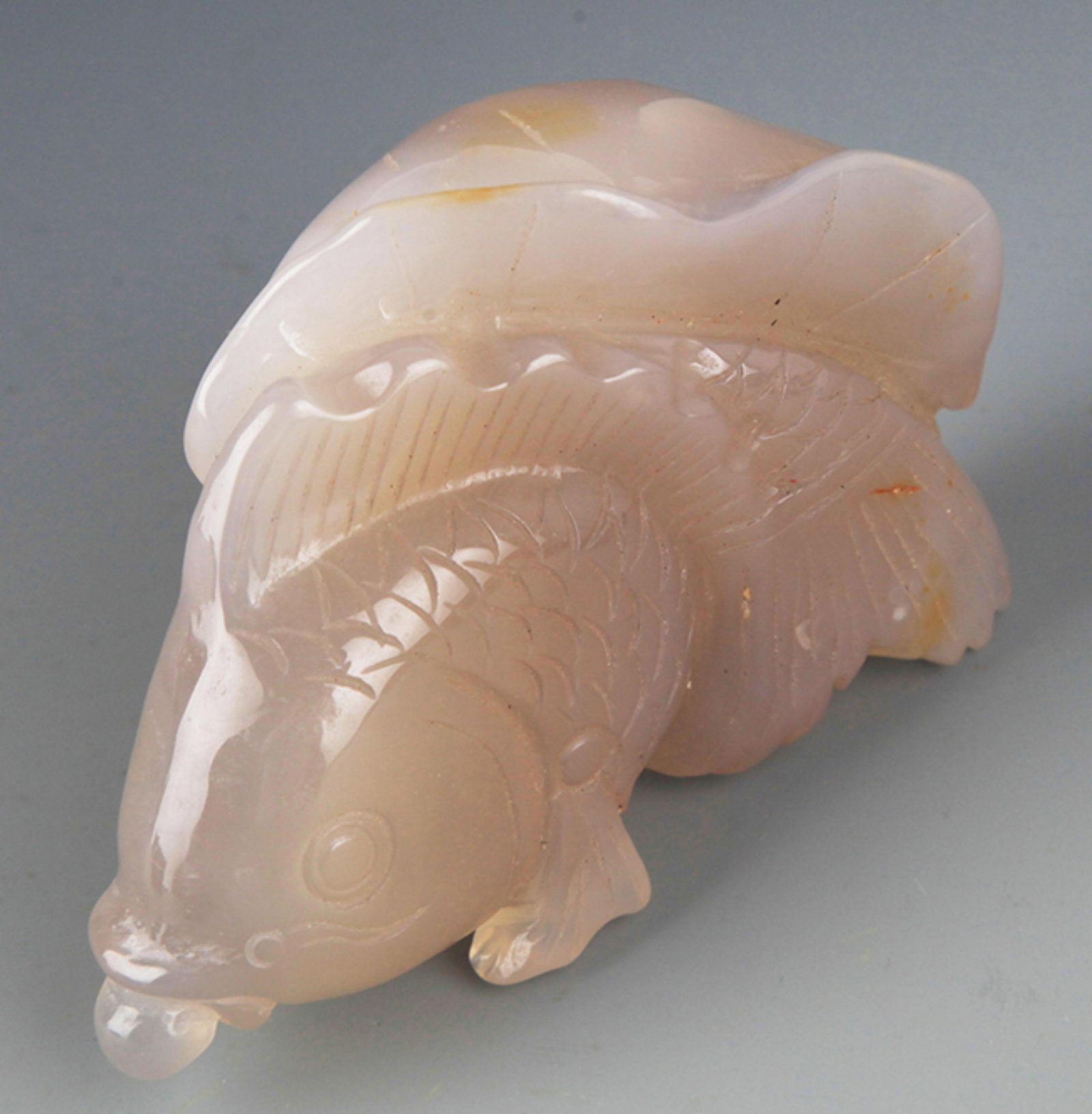 A LARGE FISH FIGURE JADE DECORATION - 5